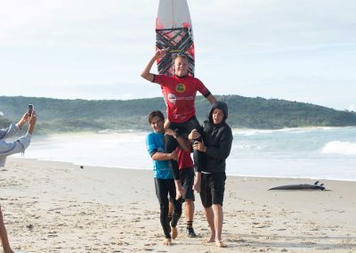 Youth Surfing National Battle